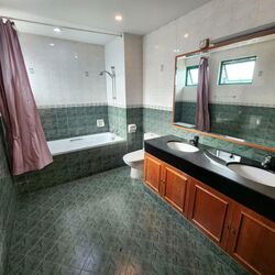 Beechwood Grove (D25), Detached #565222121